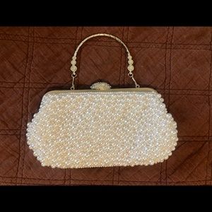 White Pearl beaded clutch